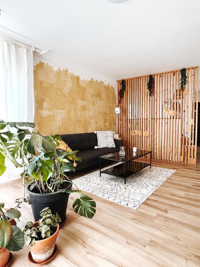 La Boheme Apartamentos - Loft Bohemio Frente Al Mar Эль-Грове Экстерьер фото